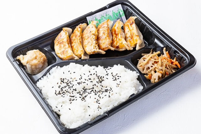 WAGYU STAND-餃子弁当