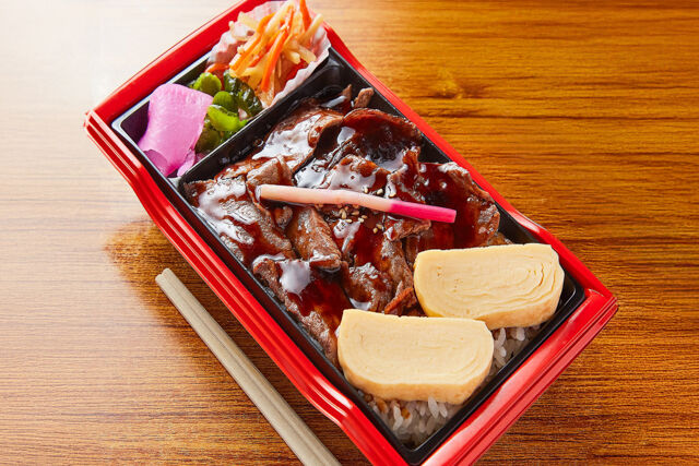 やま半-A5等級黒毛和牛 カルビ弁当