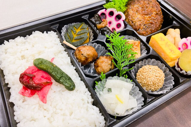和璃ゐぶき-【特製和風ソース】ハンバーグ御膳