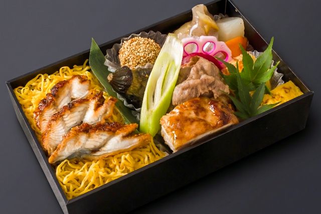 厳選すき焼きと鶏塩麹焼きの極上ゐぶき御膳