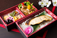 魚匠 正（まさ）（埼玉店）-特製さわら西京焼きと焼肉の二段御膳
