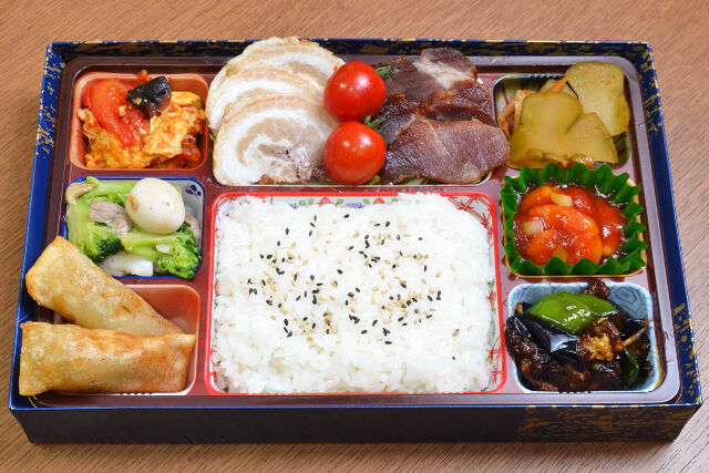 青山一品-香港（ダブル叉焼御膳）