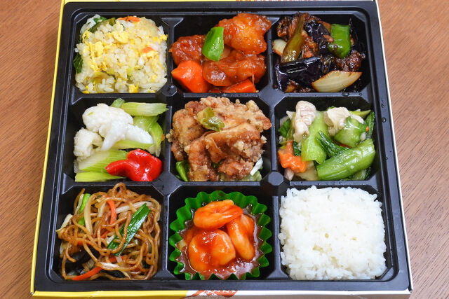 青山一品-上海（油淋鶏の9升御膳）