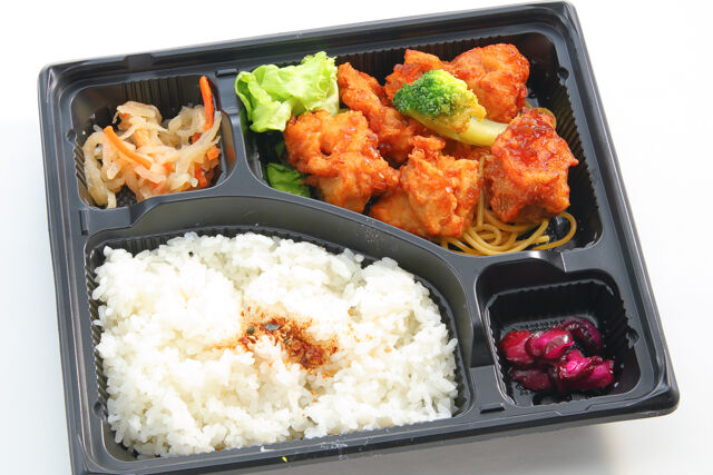 鶏からユーリンチー弁当