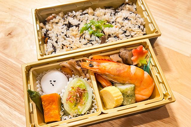 【冬限定】旬の食材炊き込み二段重