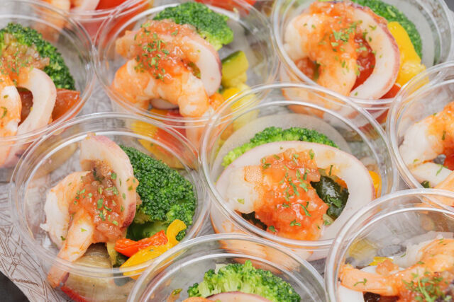 エビとイカの冷製マリネ