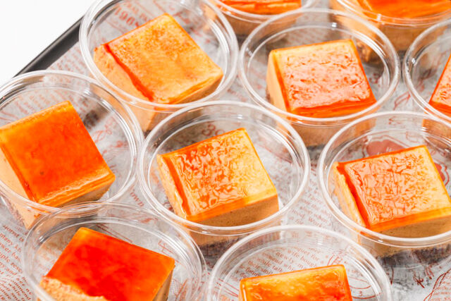 キャラメルケーキ