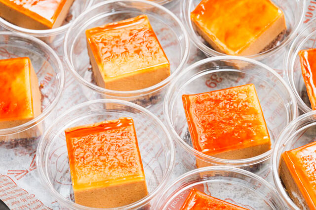 キャラメルケーキ