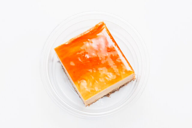 キャラメルケーキ