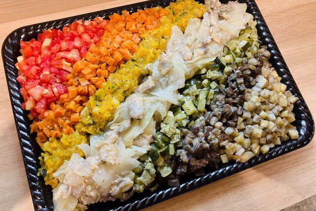 FOOD HOLIDAY（オードブル）-アサリとキャベツのハーブ和え入りカラフルブッダボウル
