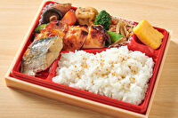 佃浅-【Wメイン】柔らか鶏照焼＆鰆西京焼弁当