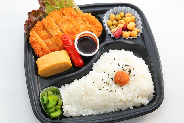 とんかつ弁当