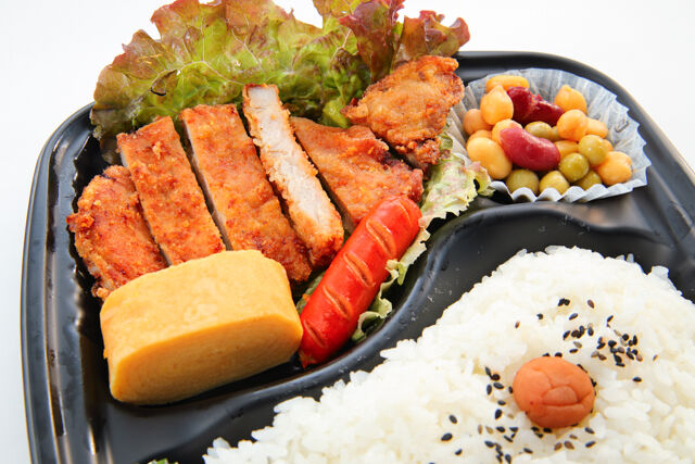 勇往邁進-豚のからあげ弁当