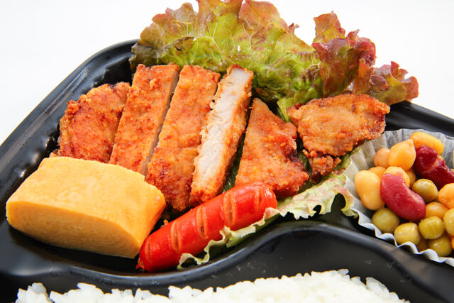 勇往邁進-豚のからあげ弁当