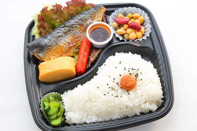 焼きサバ弁当