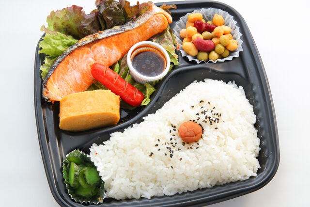 勇往邁進-焼き鮭弁当