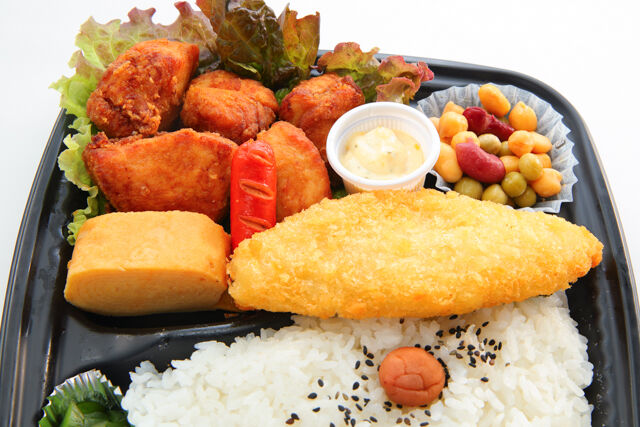 勇往邁進-ムネから・白身魚弁当