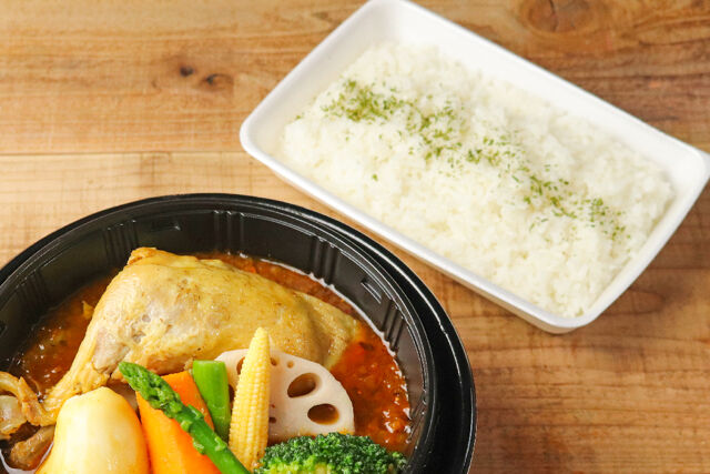 北海道スープカレー SAMA-【温まる】SAMAチキンレッグカリー