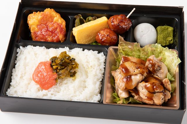 おもてなしの心 三心（低価格ブランド）-特製チキングリルと明太高菜ご飯の贅沢御膳