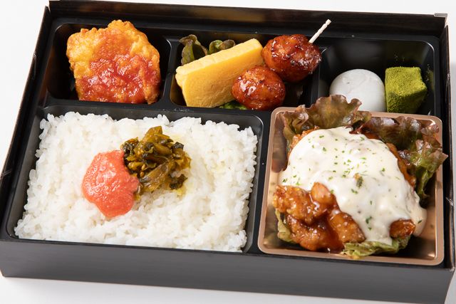 おもてなしの心 三心（低価格ブランド）-特製チキン南蛮と明太高菜ご飯の贅沢御膳