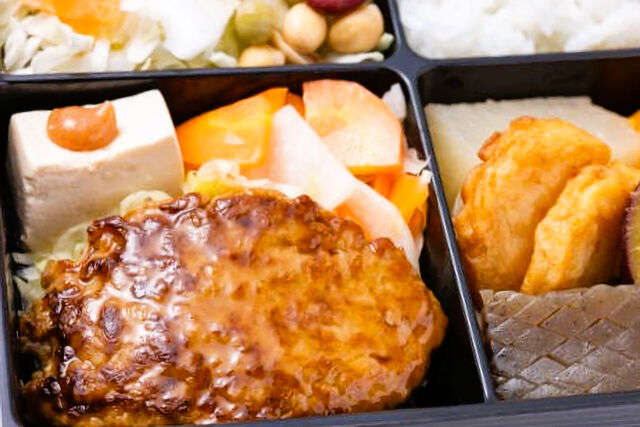 たかまさ農園-農園弁当 鶏つくね