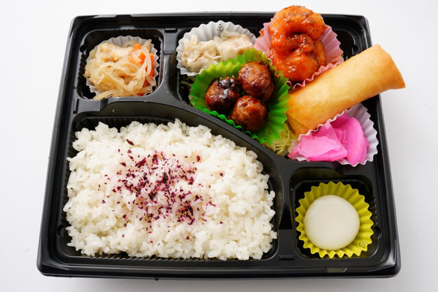 牛備-中華MIX弁当