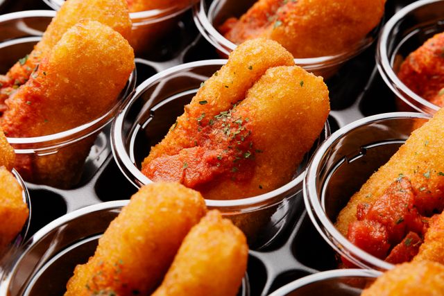 【カップ】北海道3種チーズステック