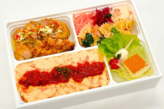 明治レンガ食堂（名古屋店）-＜春限定＞春のとろとろオムライス 豚ヒレ肉のカツレツ＆タンドリーチキン