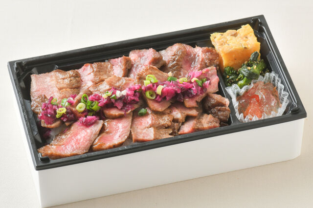 麹屋 牛たん重