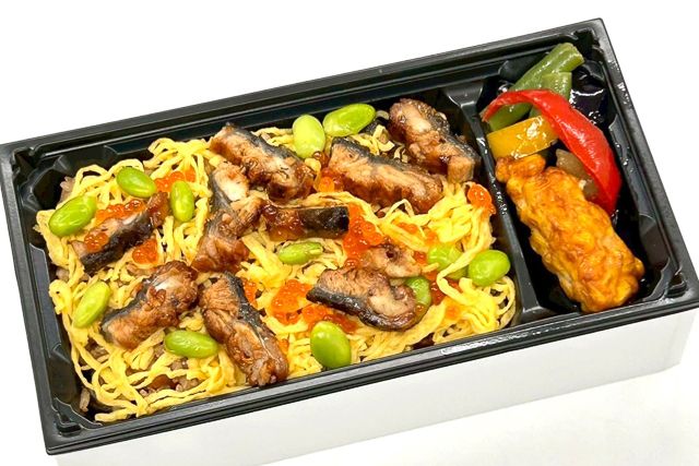 鰻といくらのまぶし重