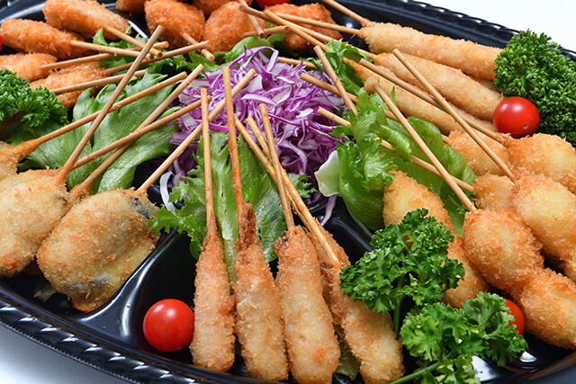串カツ盛り合わせ