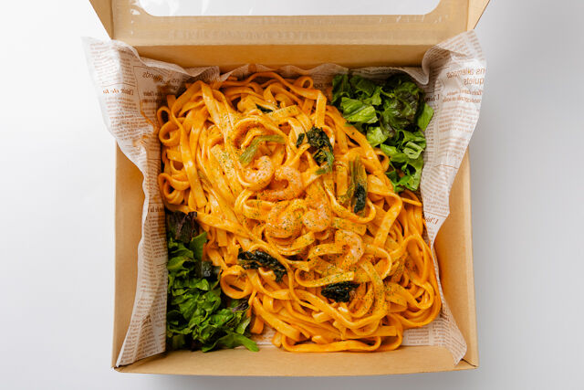 小海老のトマトクリームパスタ