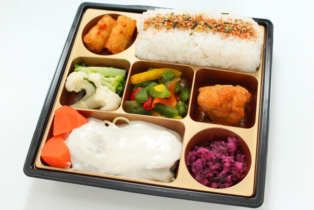 satomi〜有名シェフがてがけるおべんとう〜（大阪店）-Standard／ブールブラン煮込みハンバーグ