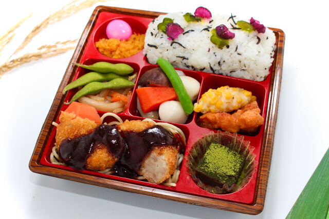 作と味（大阪店）-【特製】味噌メンチカツ［ひじきごはん］