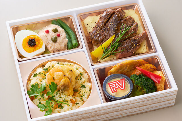 ポンテベッキオ（大阪店）-シーフードとボッタルガのリゾピラフ＆ブラックオリーブソースのステーキ