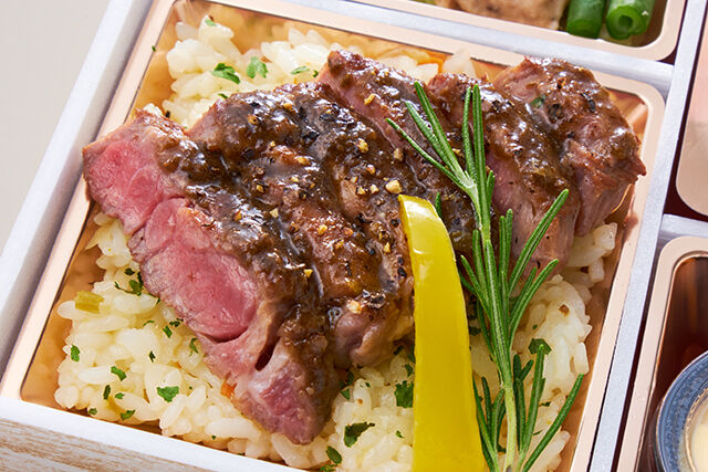 ポンテベッキオ（大阪店）-ステーキのリゾピラフ＆ハンバーグ ボロネーゼ煮込み