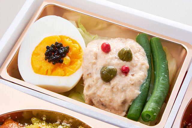 ポンテベッキオ（大阪店）-ジェノベーゼとセミドライトマトのパスタ＆ハンバーグのポルチーニクリーム煮込み