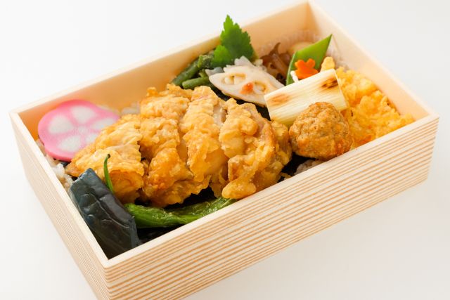 日本橋 板前弁当 ほし野-【のり弁 並】鶏の竜田甘酢漬け