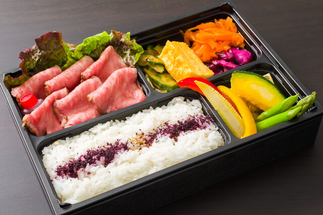 焼肉醍醐（銀座店）-黒毛和牛の嬢王・リブロースステーキ牛弁当