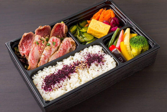 黒毛和牛ヘレとリブロース焼肉食べ比べ弁当