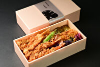 日本橋 天丼 天むす 金子半之助-上天丼弁当（お茶付き）