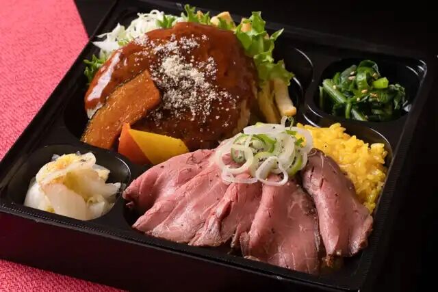 柔らかハンバーグとローストビーフ弁当