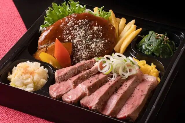 特選サーロインステーキと柔らかハンバーグ弁当