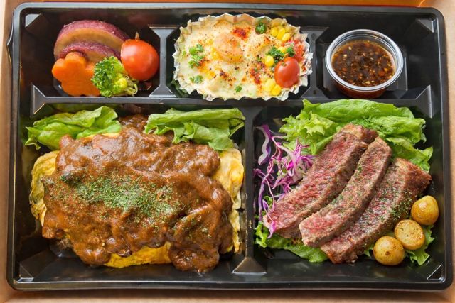 ビストロ8-オムライスと牛ステーキ