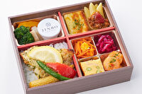 JINBO MINAMI AOYAMA（東京店）-Luxe（リュクス）‐季節魚のオーブン焼きと特製バーニャカウダ‐
