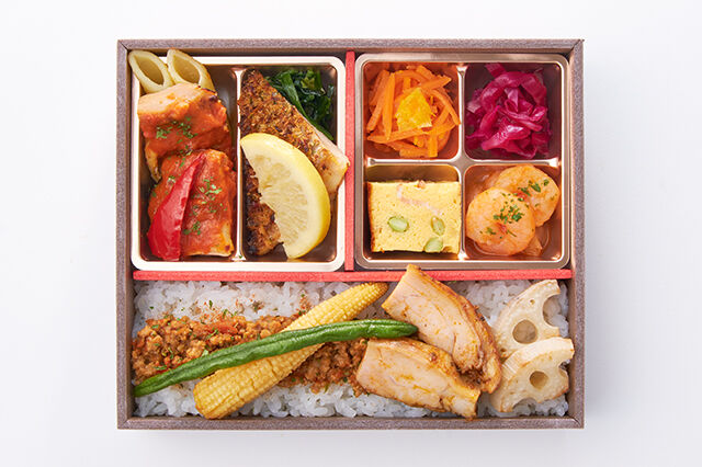 JINBO MINAMI AOYAMA（東京店）-Due（デュエ）‐チキンカチャトーラと季節魚のオーブン焼き‐