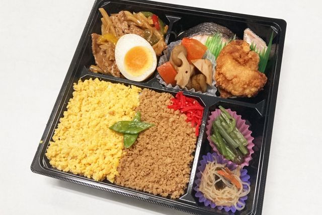 からあげジャイアン-【幕の内】チンジャオロース×鮭の塩焼き弁当