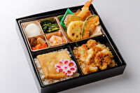 和弁当 彩葉（いろは）-白身魚の甘酢あんと天ぷらと出汁の幕の内御膳