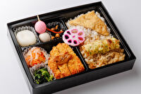 和弁当 彩葉（いろは）-2種ごはんと自家製みそだれのロースかつ弁当