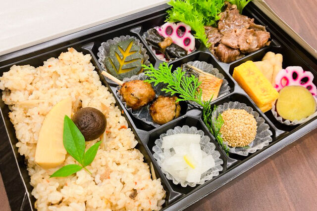 【極上お出し】炊込みご飯でいただく焼肉御膳